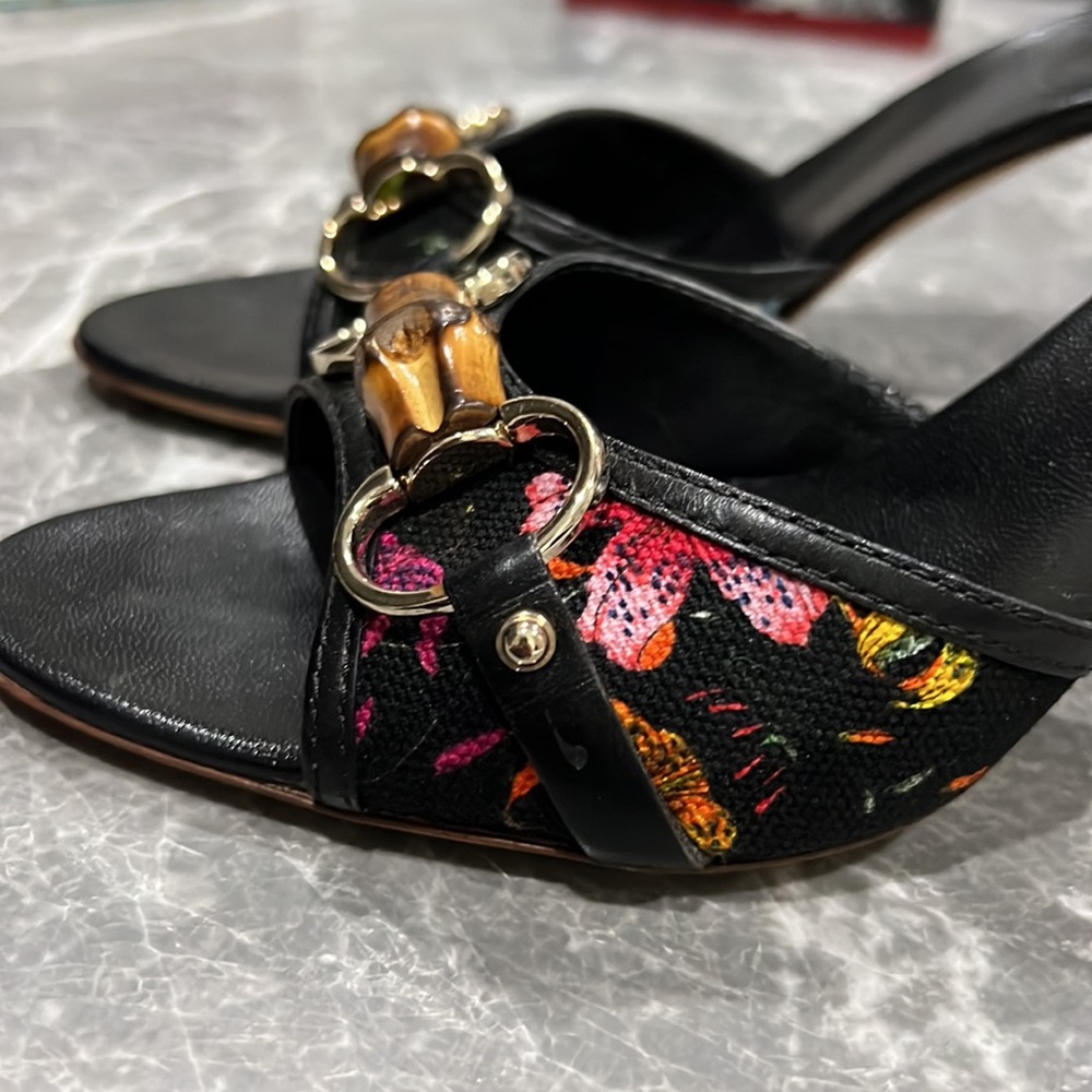 Gucci heels - Picture 3 of 8